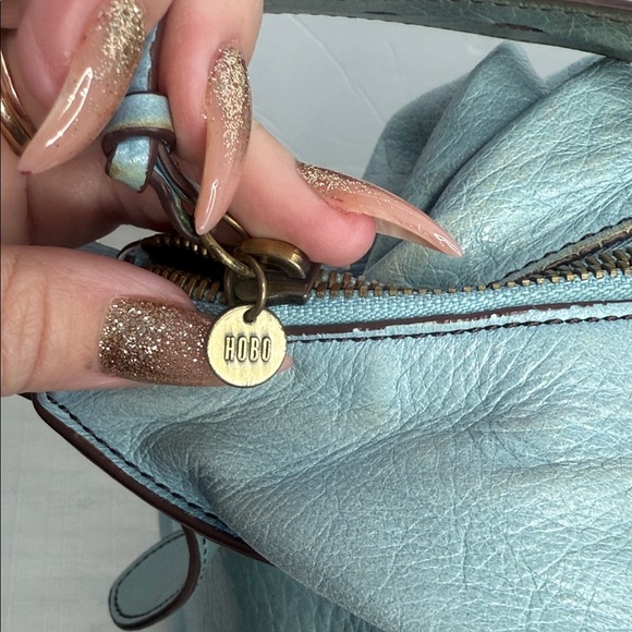 Hobo Marley Leather Hobo Bag in Tiffany blue Vintage Hyde leather - Picture 8 of 13